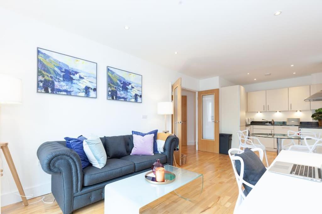 Oxfordshire Living - The Tolkien Apartment - Оксфорд Экстерьер фото