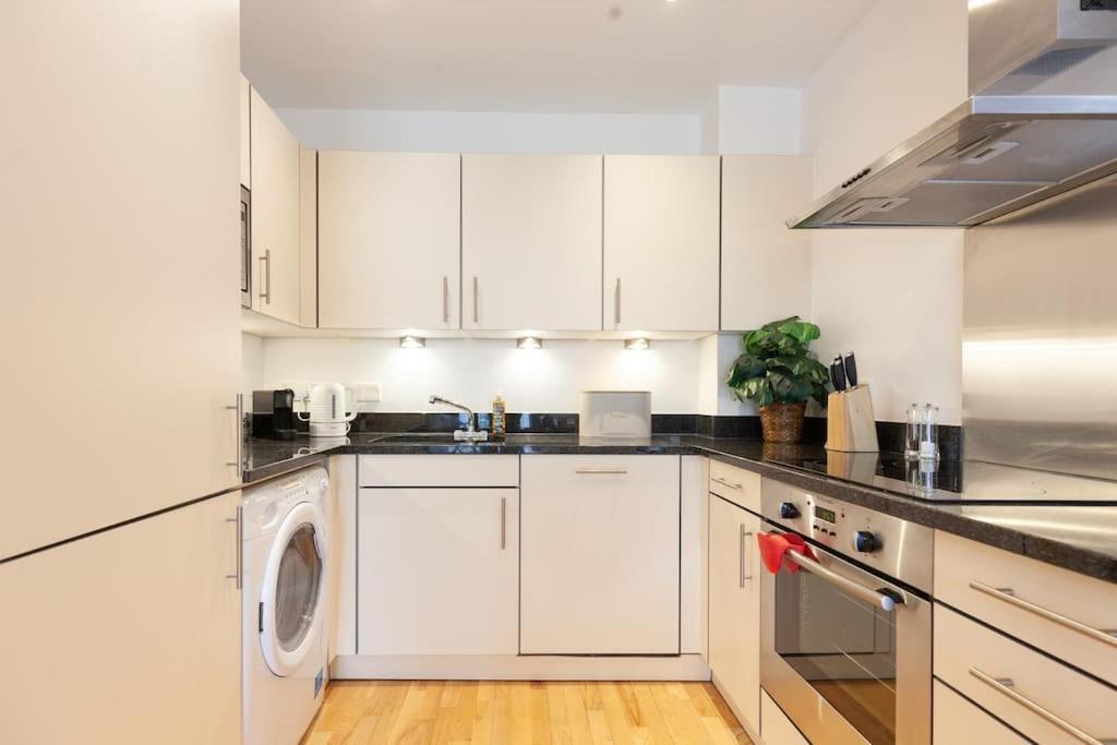 Oxfordshire Living - The Tolkien Apartment - Оксфорд Экстерьер фото
